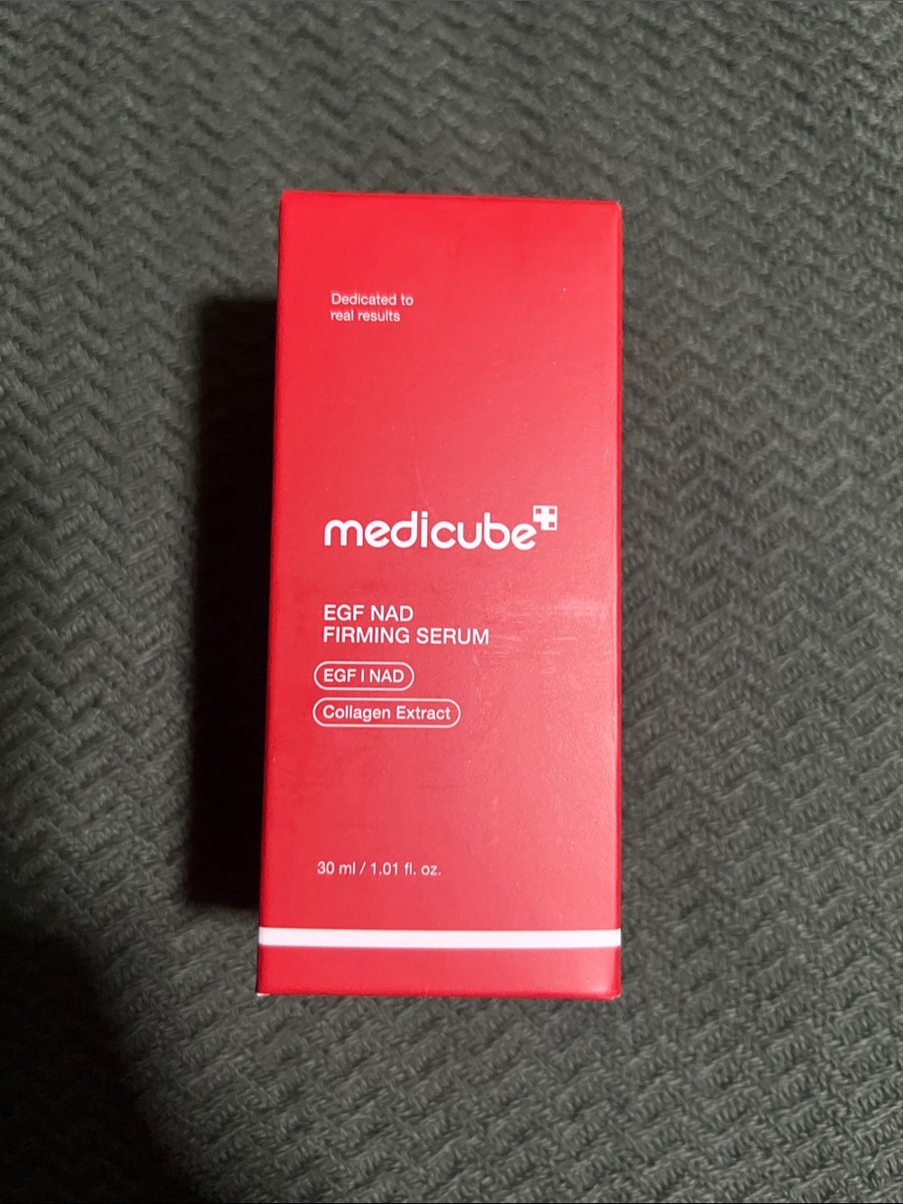 Medicube EGF NAD Firming Serum — Red